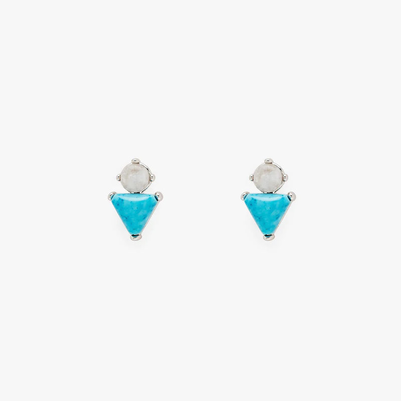 another front view of the triangle shape turquoise stone with the moonstone on top.