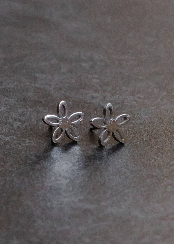 Panache Apparel Co. - Silver Star Flower Stud Earrings