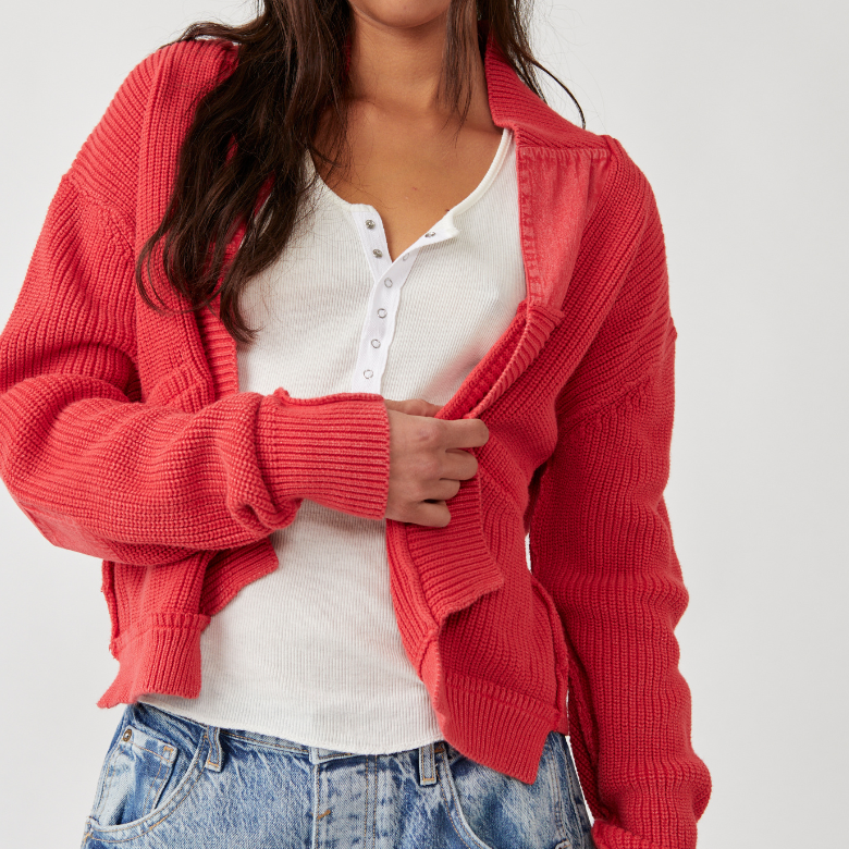 Open front dropped shoulder cardigan with side pockets and rugged details