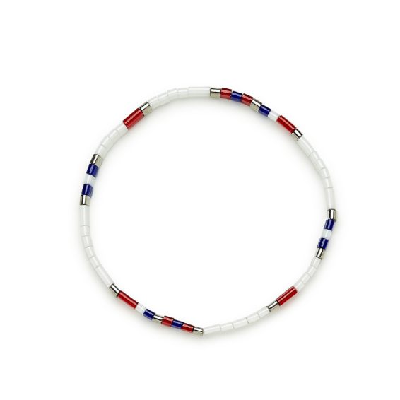 Stretch bracelet with red, white and blue tie beads,