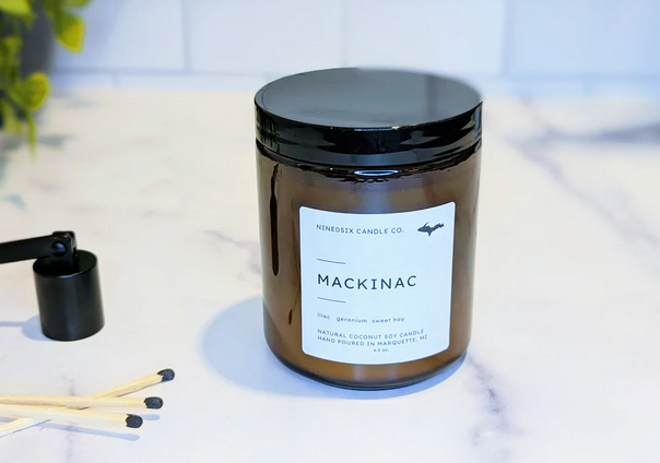 906 and Co. Amber Jar Candle