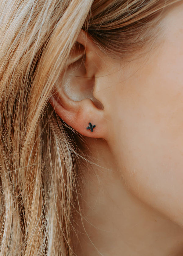 Panache Apparel Co. - Silver X Stud Earrings